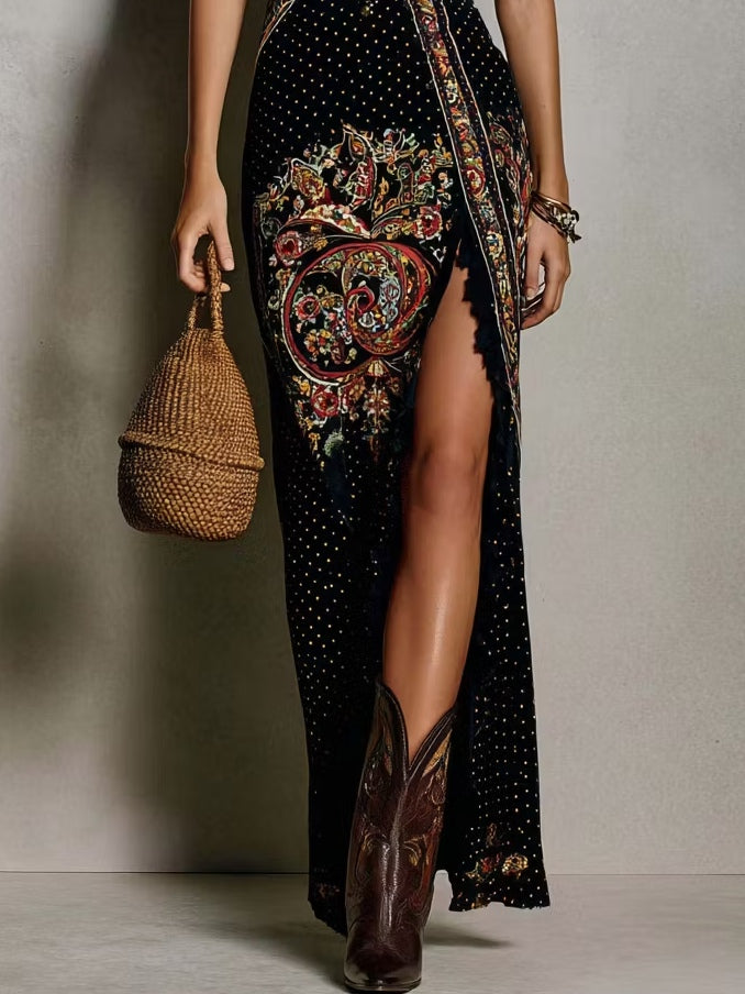 Abito stampato in stile bohemiano con scollo a V profondo e spacco alto