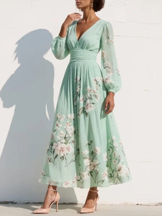 Vestito lungo in chiffon plissettato verde menta con stampa floreale per donna