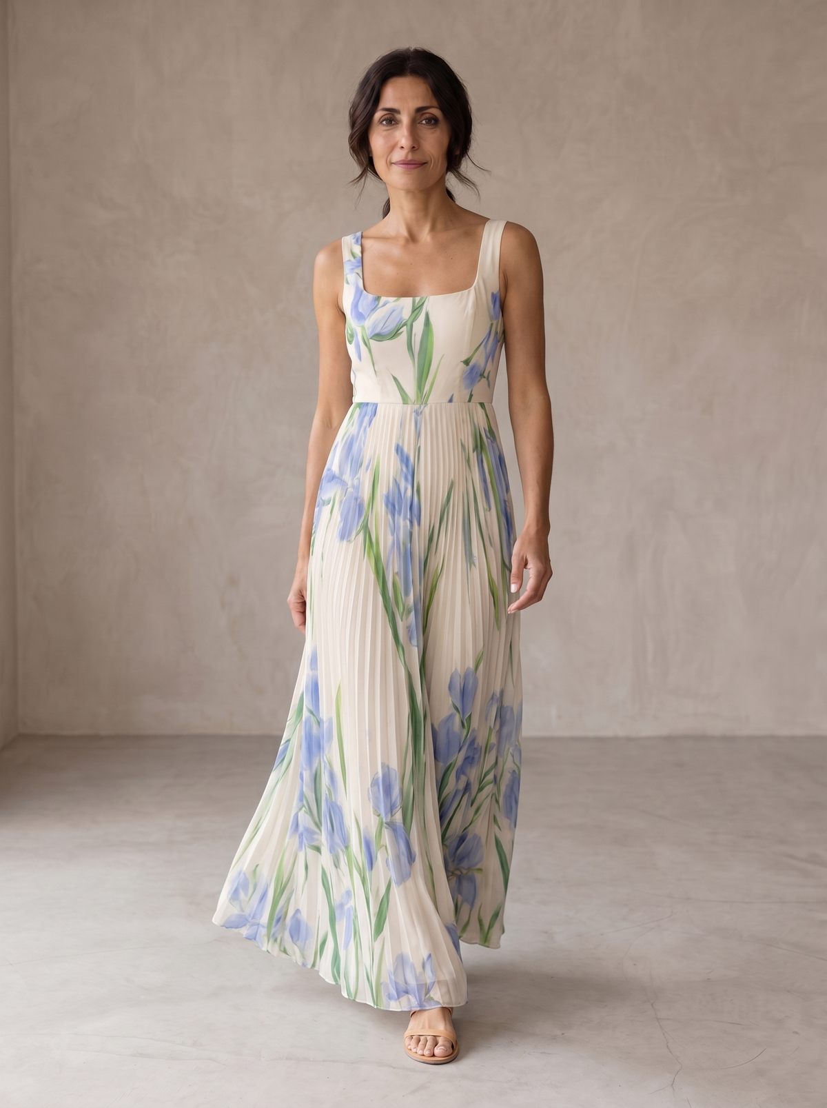 Oriah | Vestido largo de corte en A con estampado floral
