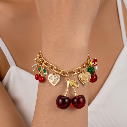 Bracciale con ciondolo a forma di ciliegia rossa