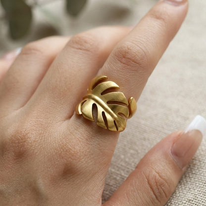 Anello a forma di foglia di Monstera
