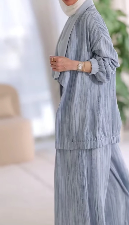 Briar set da tre pezzi a righe verticali casual
