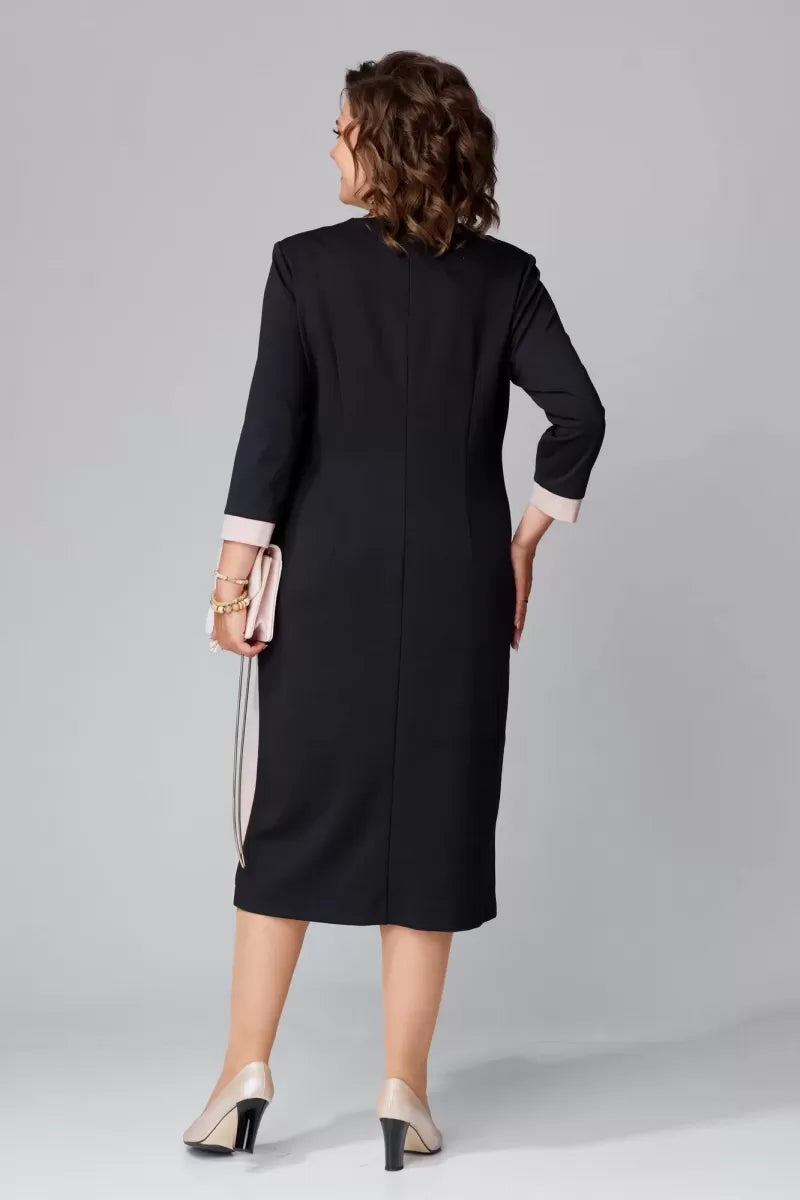 Alexa™ Vestito elegante con scollo a V