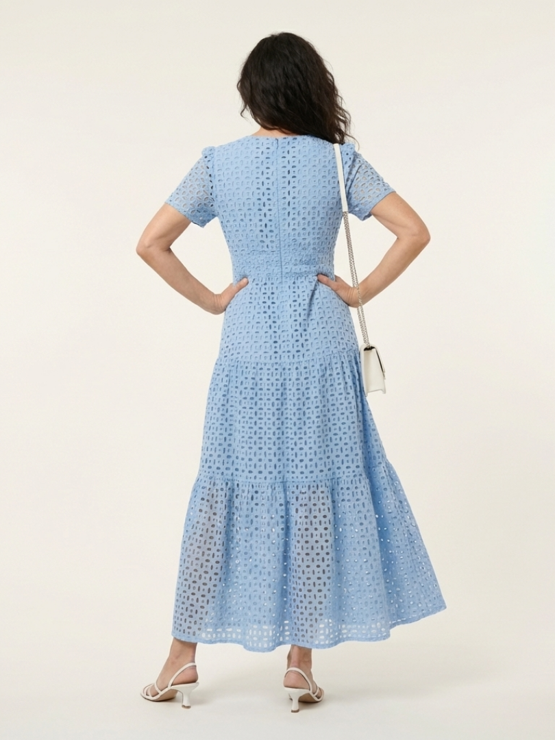 Brielle | Vestito midi a strati con scollo a V e maniche corte