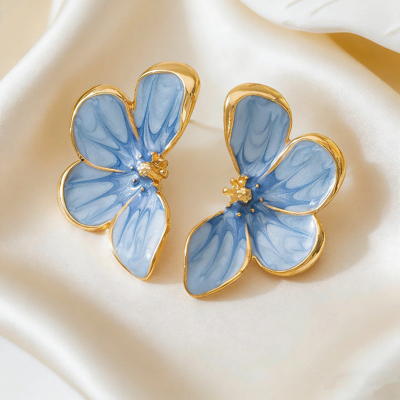 Orecchini con petali di farfalla