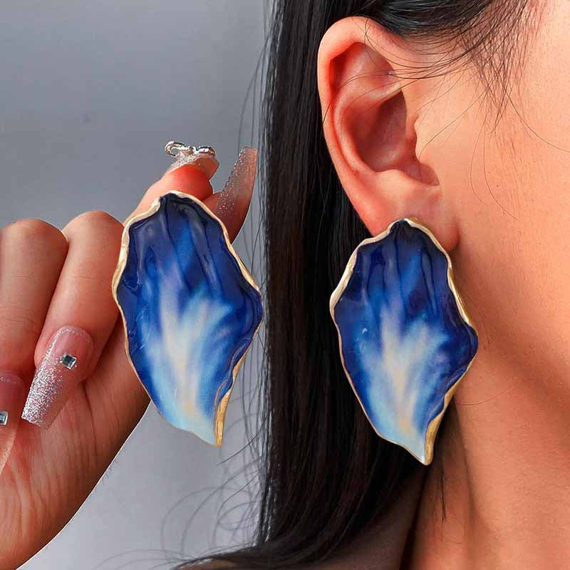 Orecchini pendenti a forma di petalo, vistosi