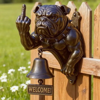 Campanello del bulldog arrabbiato