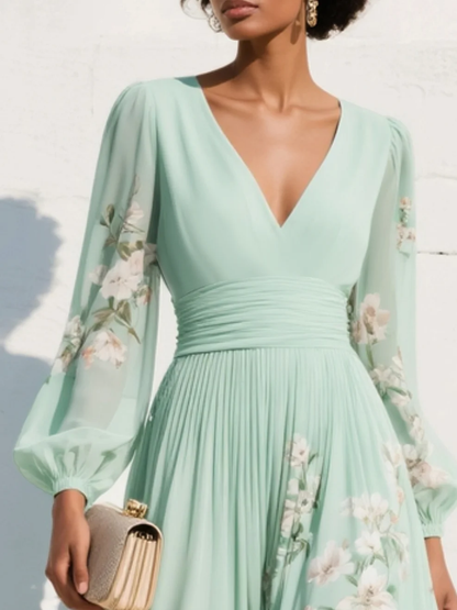Vestito lungo in chiffon plissettato verde menta con stampa floreale per donna