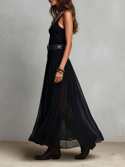 Vestito lungo nero con canotta senza maniche e gonna di tulle (con cintura)