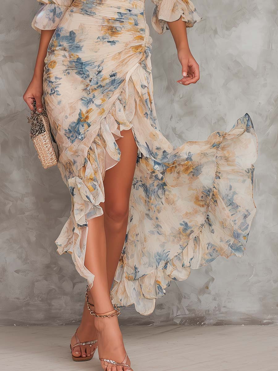 Vestito lungo in chiffon beige con collo alto, stampa floreale effetto pittura ad olio, taglio irregolare