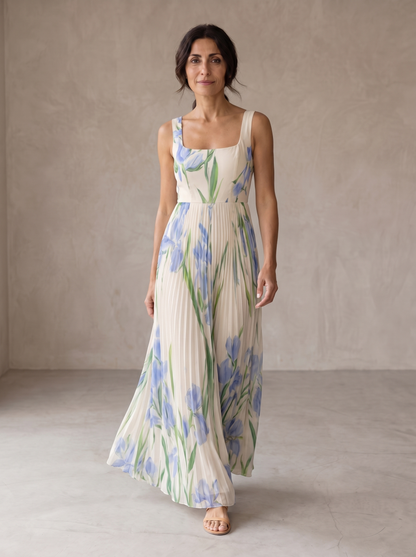 Oriah | Vestido largo de corte en A con estampado floral